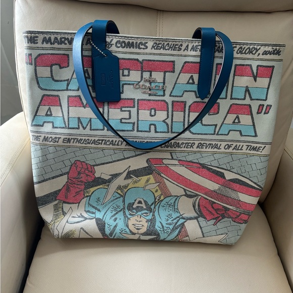 Coach Captain America Marvel Tote - Picture 1 of 5